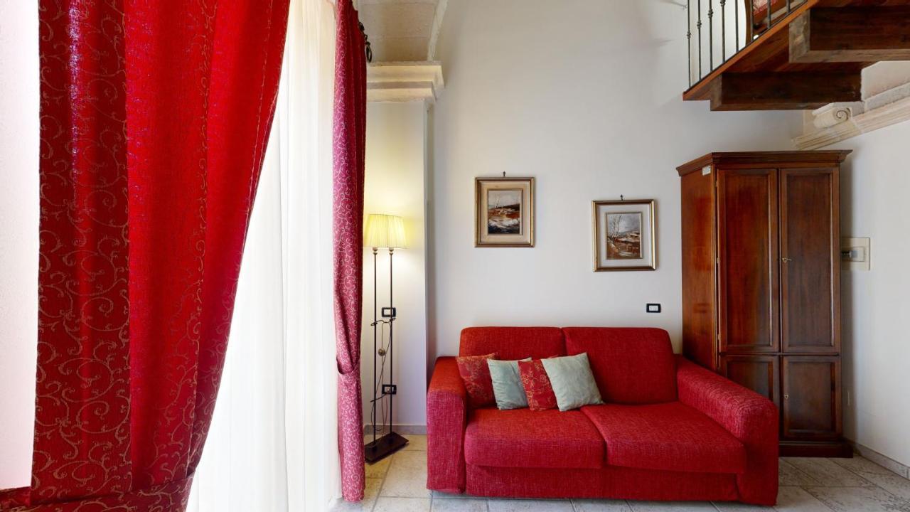 Relais Reggia Domizia Hotel มันดูเรีย ภายนอก รูปภาพ