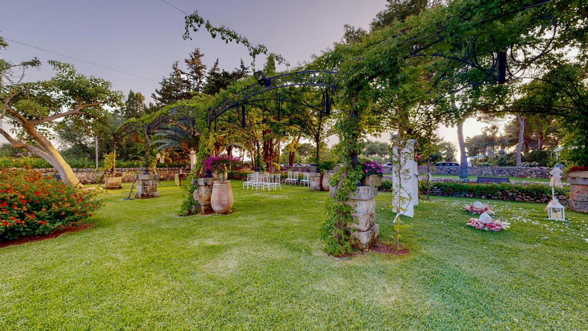 Relais Reggia Domizia Hotel มันดูเรีย ภายนอก รูปภาพ