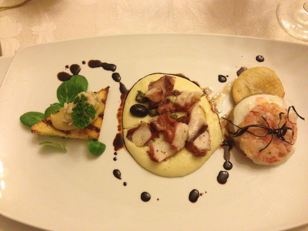 Relais Reggia Domizia Hotel มันดูเรีย ภายนอก รูปภาพ